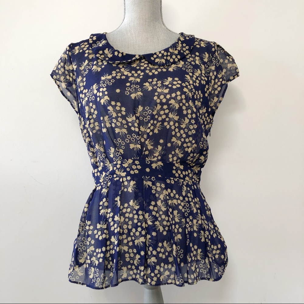 Forever 21 Navy and Beige Floral Blouse